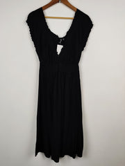 Buy online pre-used pre-loved 100% authentic & Original branded Izabel (MF-404) available in Pakistan. Top international brands avilable.