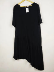Buy online pre-used pre-loved 100% authentic & Original branded Zara (MF-4059) available in Pakistan. Top international brands avilable.