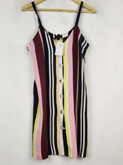 Buy online pre-used pre-loved 100% authentic & Original branded Topshop (MF-4068) available in Pakistan. Top international brands avilable.