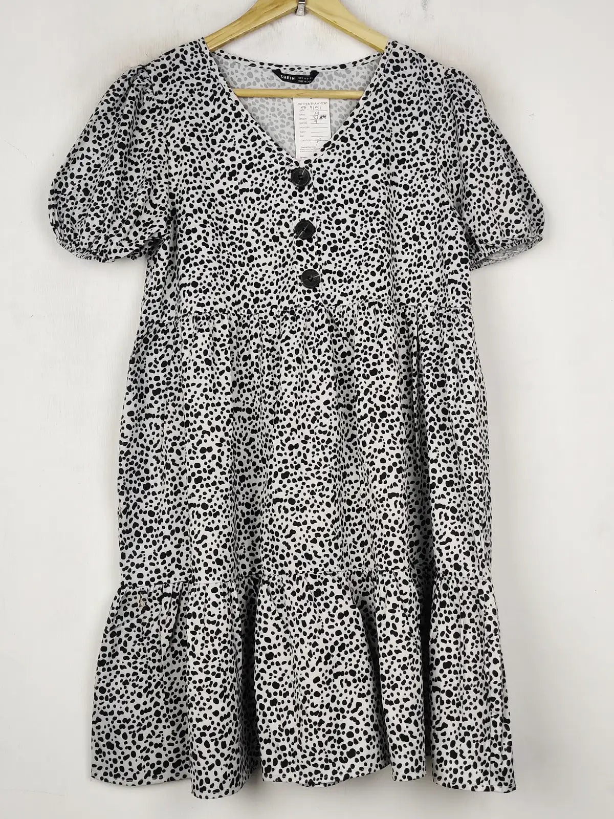 Buy online pre-used pre-loved 100% authentic & Original branded Shein (MF-4151) available in Pakistan. Top international brands avilable.