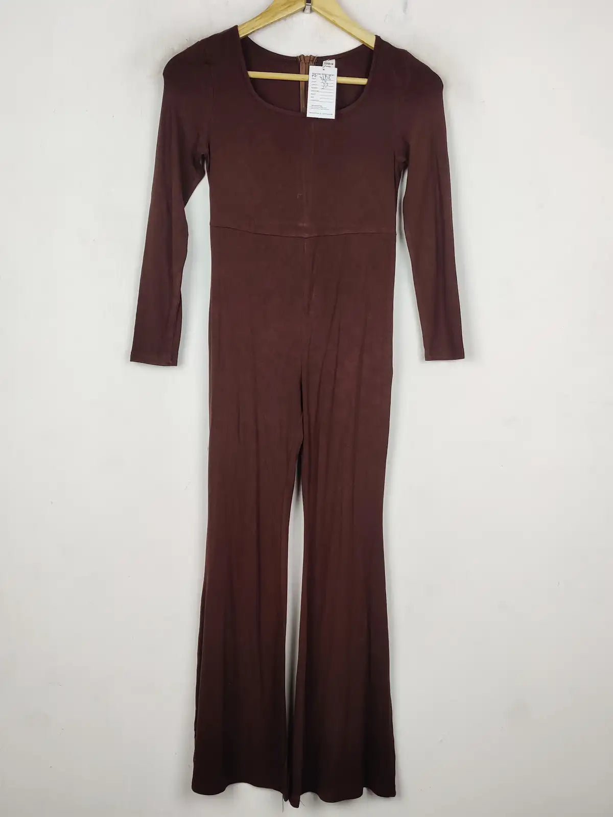 Buy online pre-used pre-loved 100% authentic & Original branded Shein (MF-4168) available in Pakistan. Top international brands avilable.