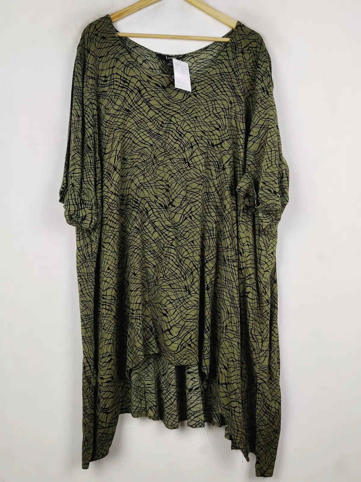 Buy online pre-used pre-loved 100% authentic & Original branded Beme (MF-4208) available in Pakistan. Top international brands avilable.