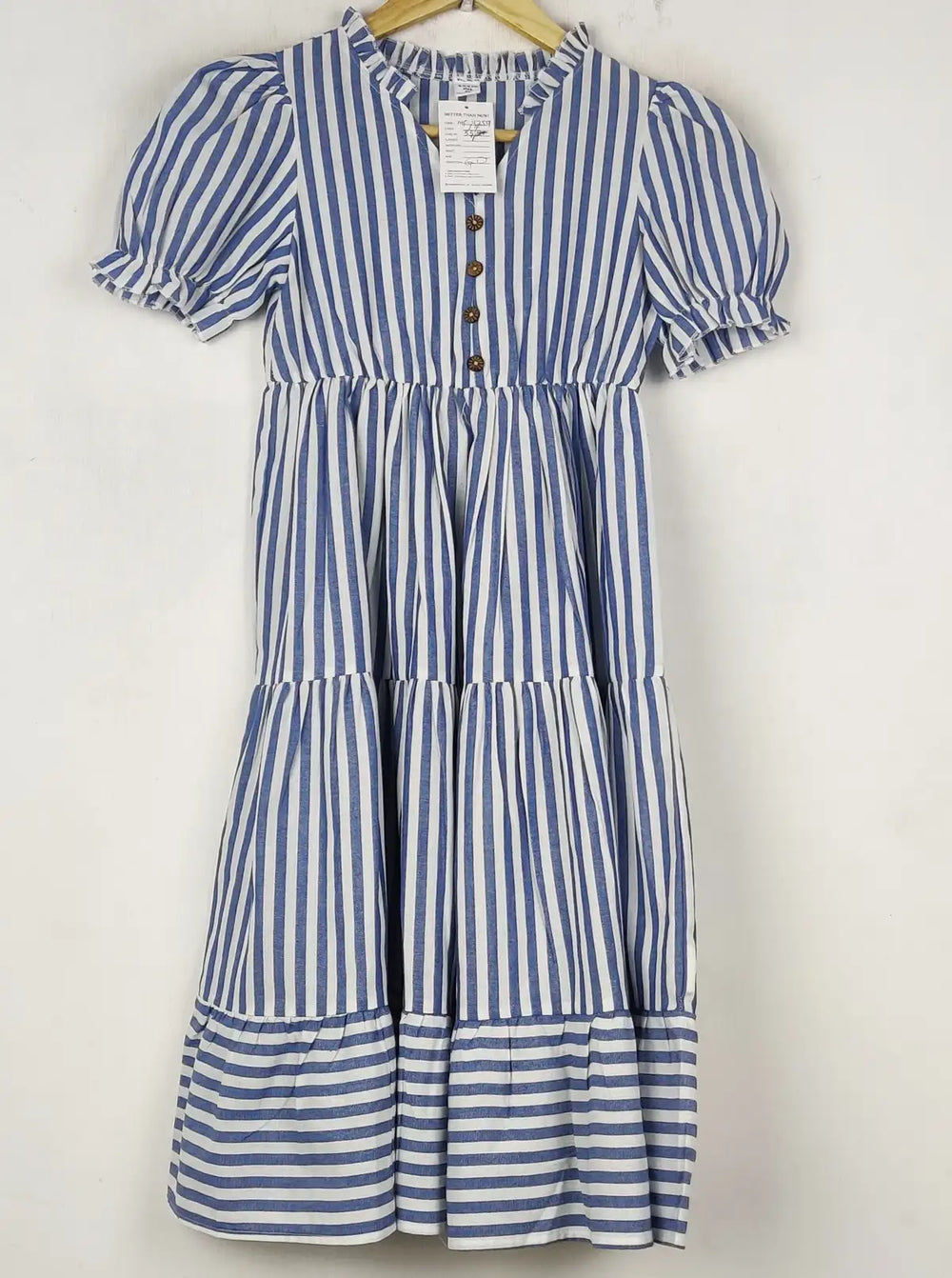 Buy online pre-used pre-loved 100% authentic & Original branded Shein (MF-4259) available in Pakistan. Top international brands avilable.