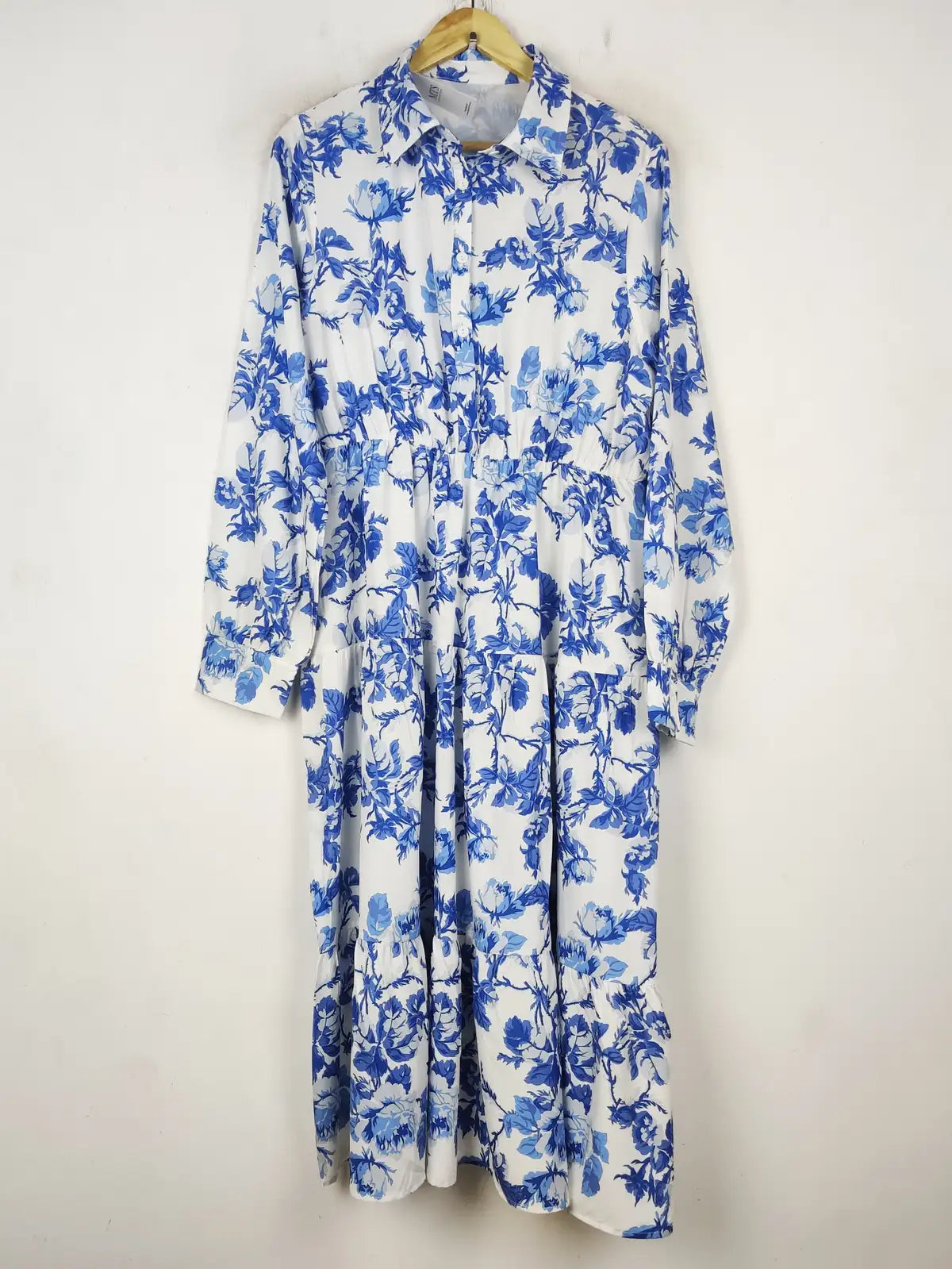 Buy online pre-used pre-loved 100% authentic & Original branded Unknown Brand (MF-4313) available in Pakistan. Top international brands avilable.