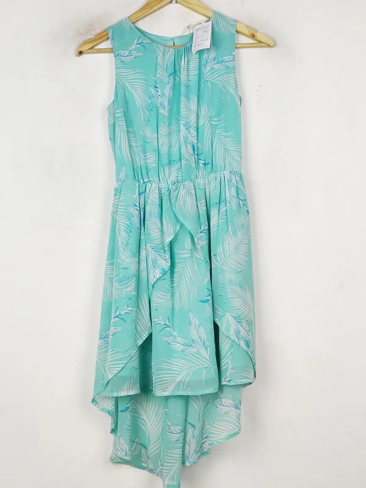 Buy online pre-used pre-loved 100% authentic & Original branded H&M (MF-4342) available in Pakistan. Top international brands avilable.