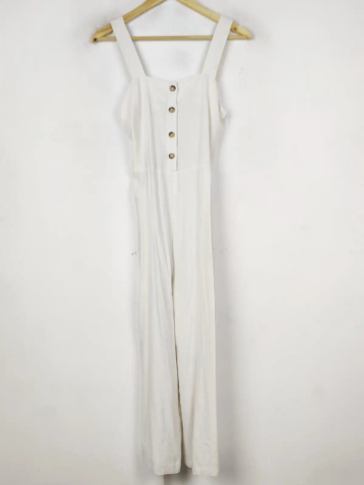 Buy online pre-used pre-loved 100% authentic & Original branded Primark (MF-4349) available in Pakistan. Top international brands avilable.