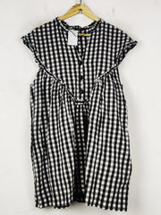 Buy online pre-used pre-loved 100% authentic & Original branded Zara (MF-4375) available in Pakistan. Top international brands avilable.
