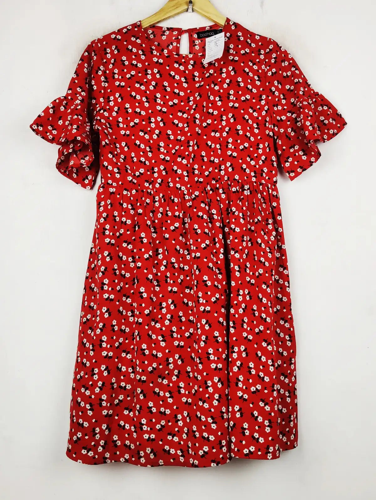 Buy online pre-used pre-loved 100% authentic & Original branded Boohoo (MF-4492) available in Pakistan. Top international brands avilable.