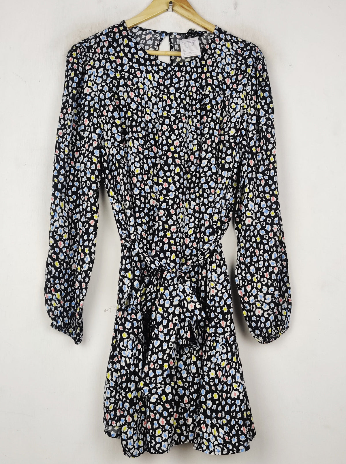 Threadbare (MF-4686)