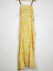 Buy online pre-used pre-loved 100% authentic & Original branded True Destination (MF-4886) available in Pakistan. Top international brands avilable.