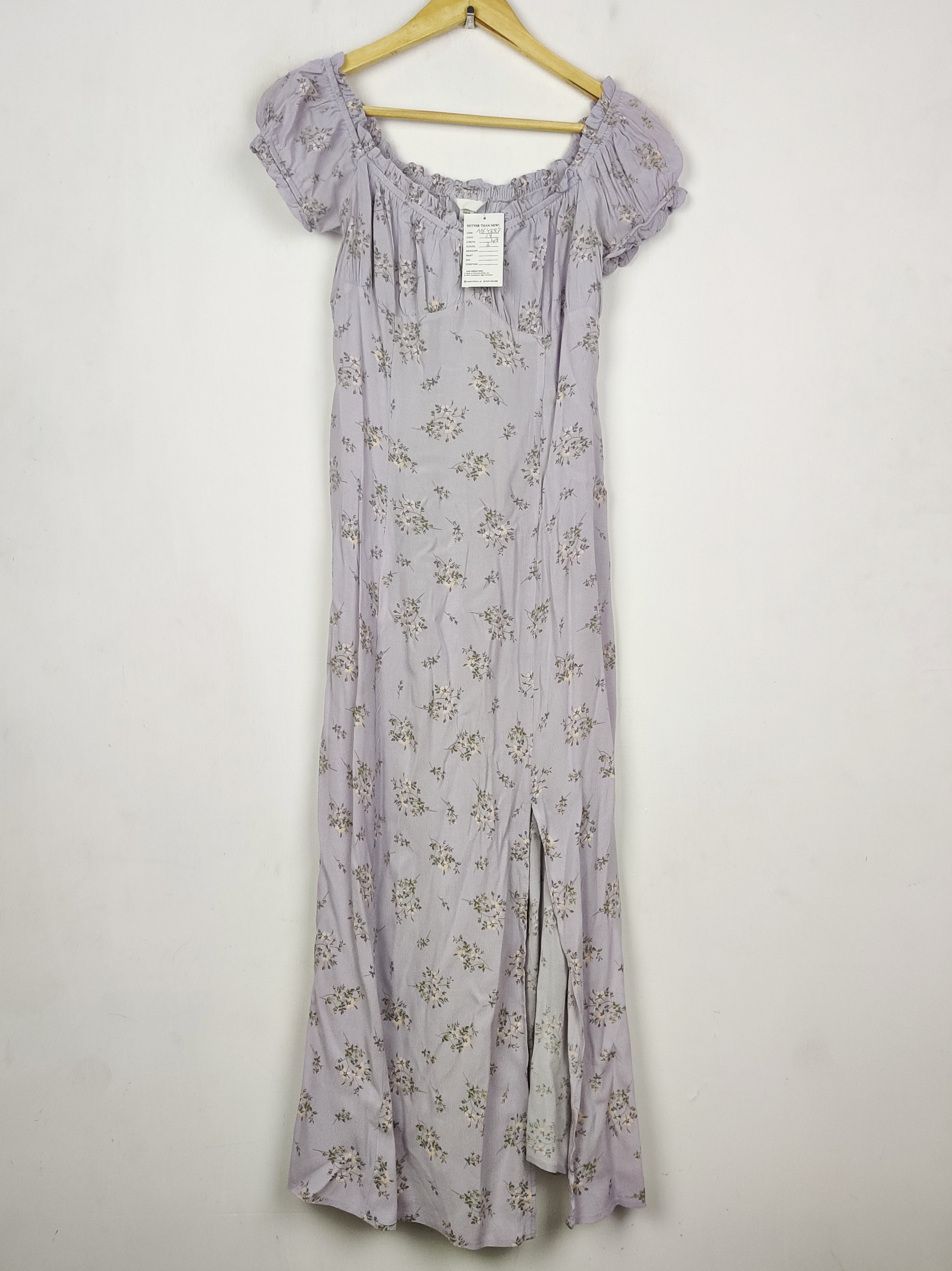 Buy online pre-used pre-loved 100% authentic & Original branded H&M (MF-4887) available in Pakistan. Top international brands avilable.