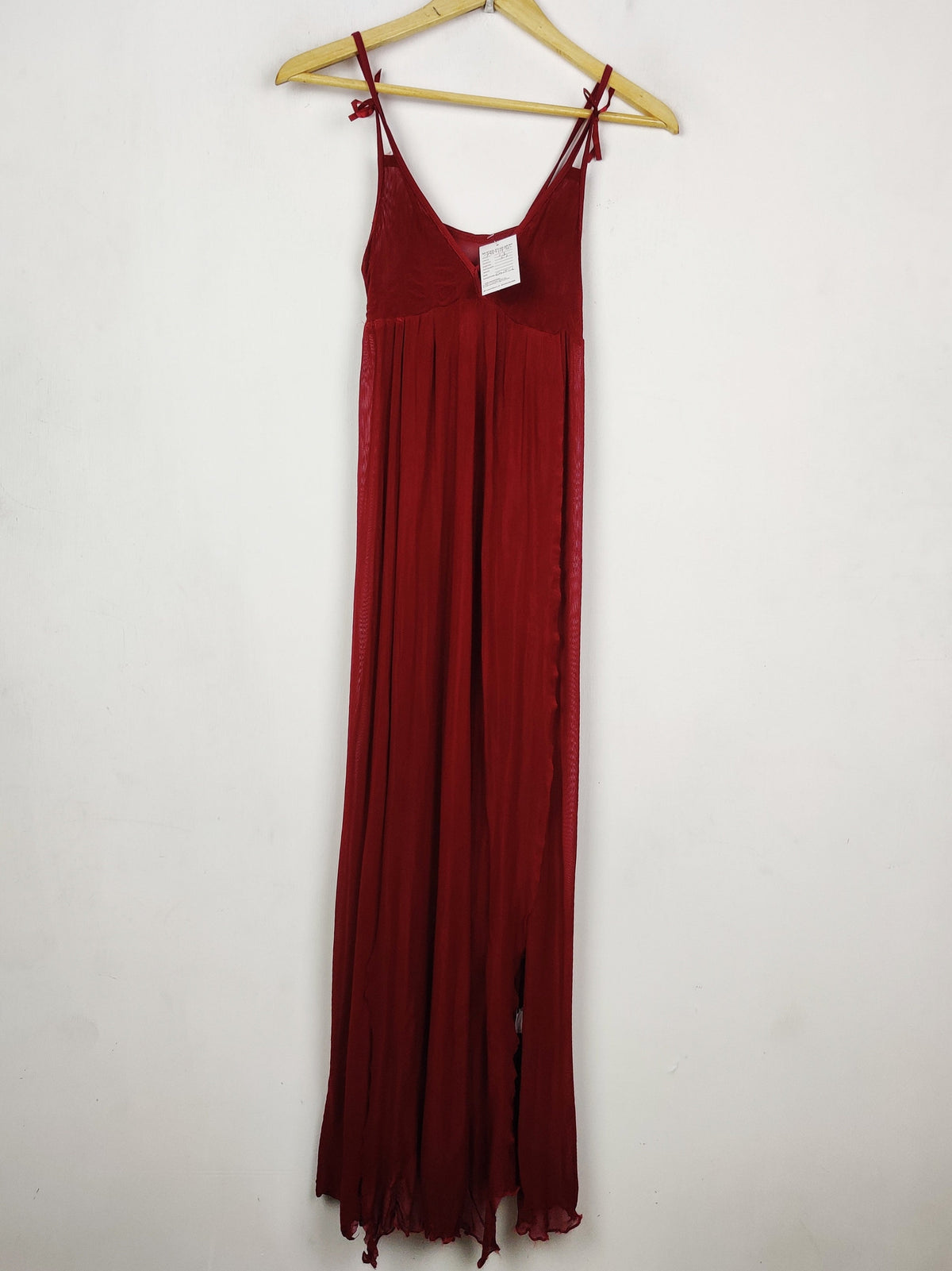 Buy online pre-used pre-loved 100% authentic & Original branded Unknown Brand (MF-4920) available in Pakistan. Top international brands avilable.