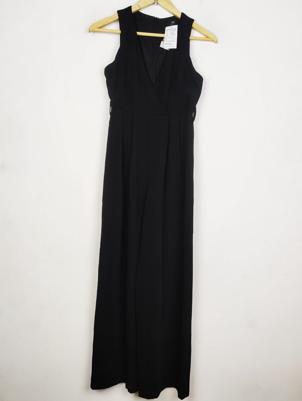 Buy online pre-used pre-loved 100% authentic & Original branded River Island (MF-4924) available in Pakistan. Top international brands avilable.