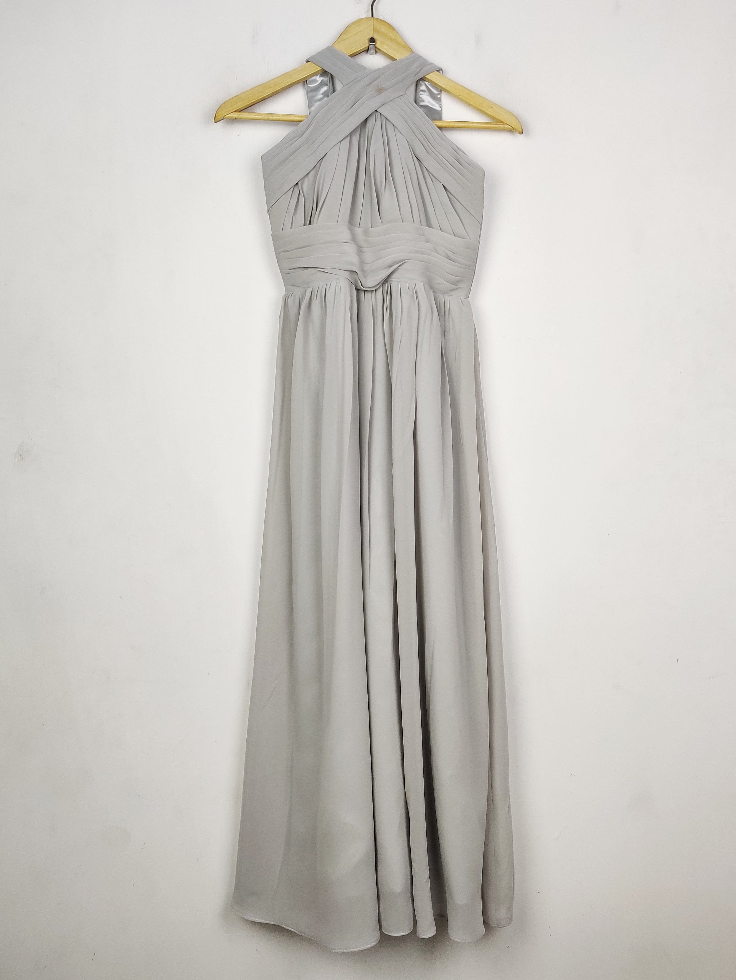 Buy online pre-used pre-loved 100% authentic & Original branded Unknown Brand (MF-4935) available in Pakistan. Top international brands avilable.