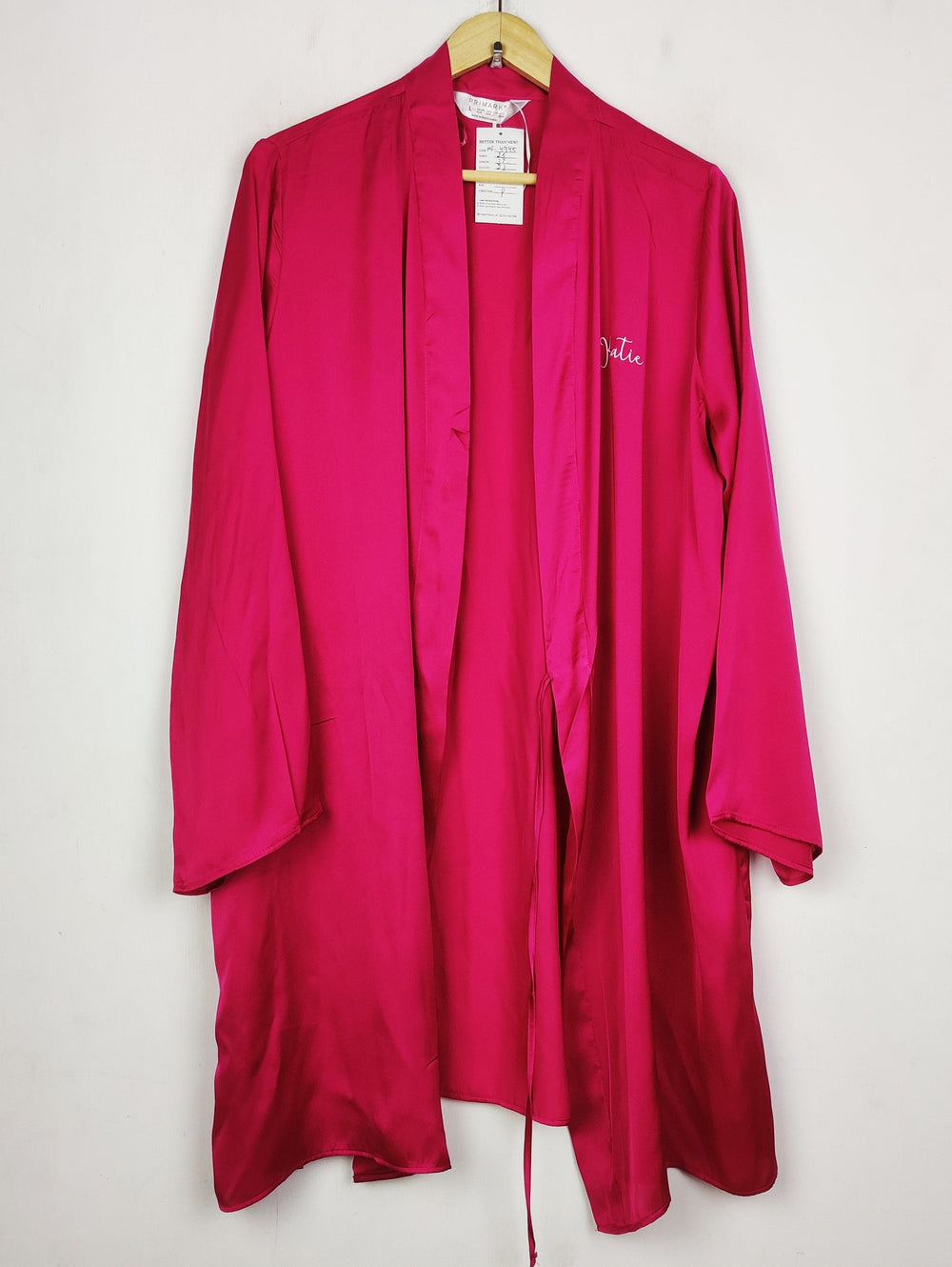 Buy online pre-used pre-loved 100% authentic & Original branded Primark (MF-4945) available in Pakistan. Top international brands avilable.