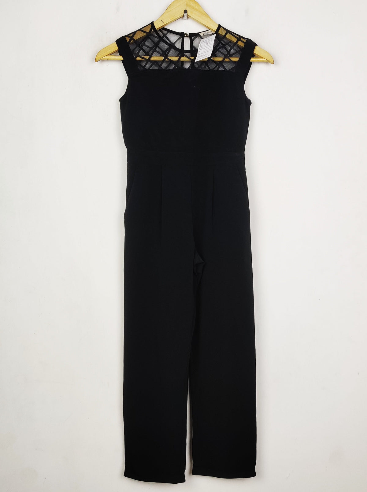 Buy online pre-used pre-loved 100% authentic & Original branded River Island (MF-4950) available in Pakistan. Top international brands avilable.