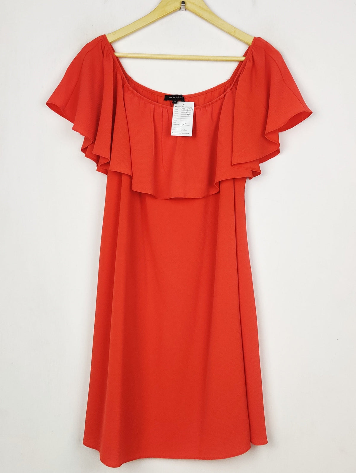 Buy online pre-used pre-loved 100% authentic & Original branded New Look (MF-4977) available in Pakistan. Top international brands avilable.