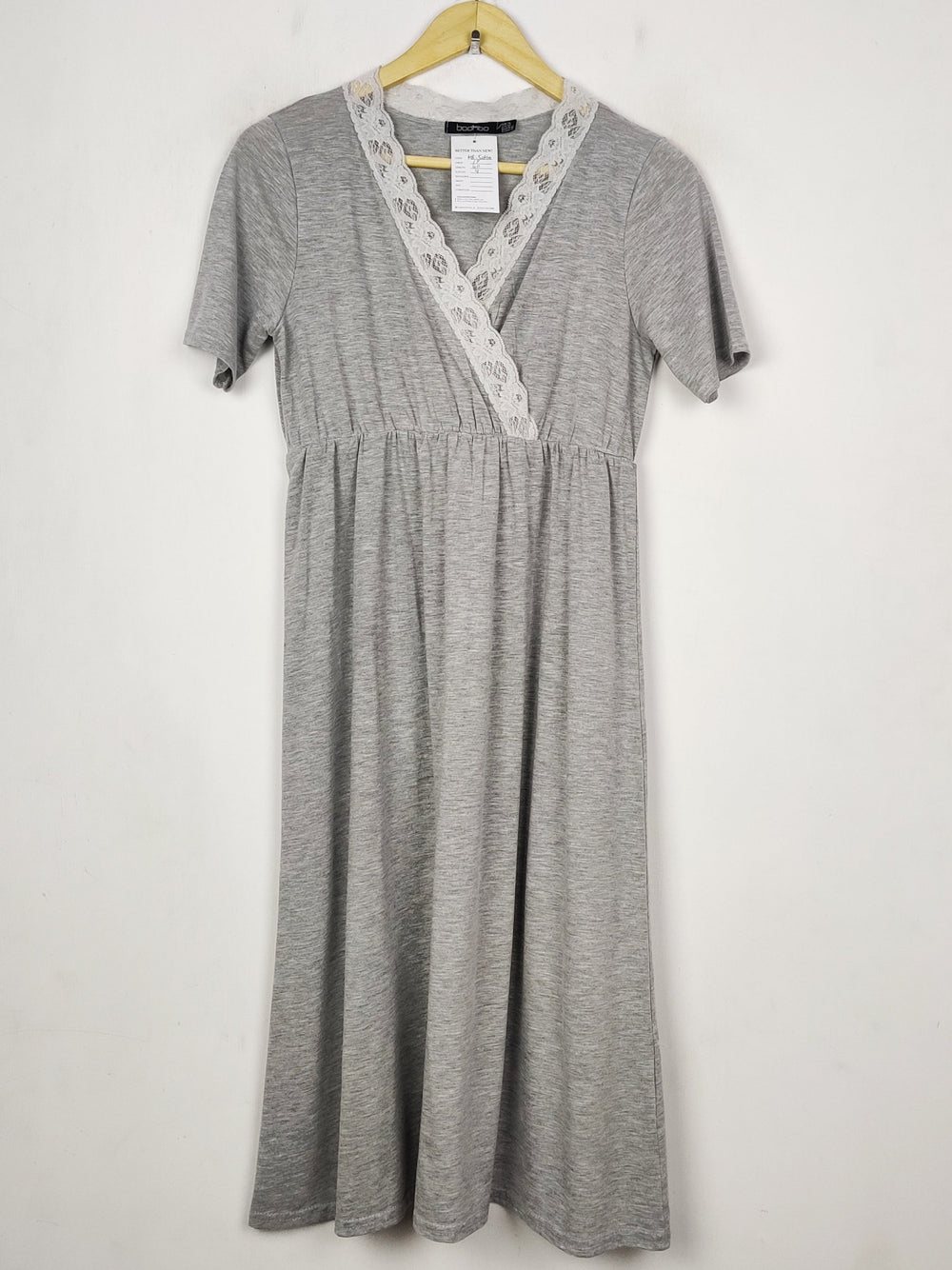 Buy online pre-used pre-loved 100% authentic & Original branded Boohoo (MF-5040) available in Pakistan. Top international brands avilable.