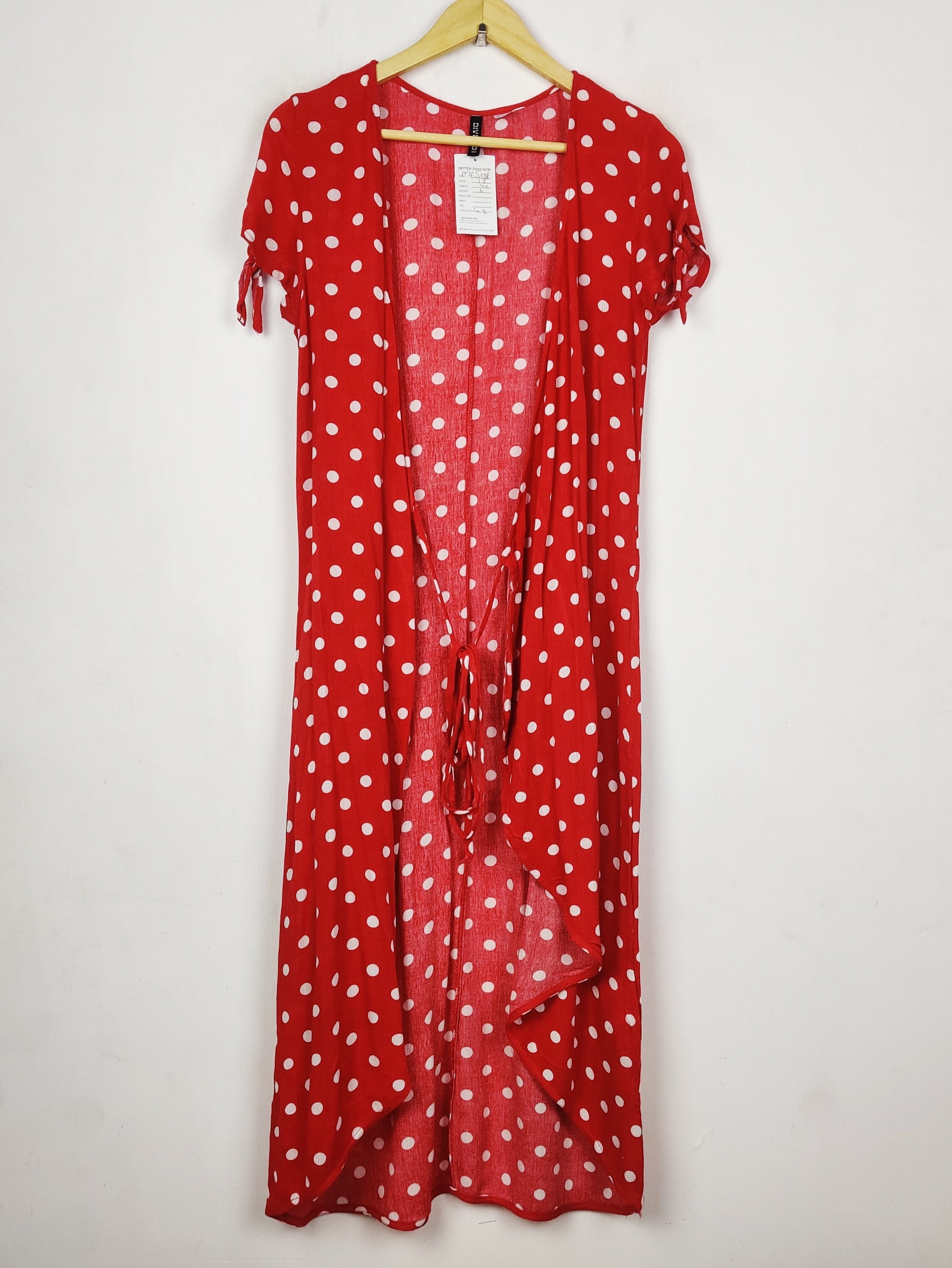 Buy online pre-used pre-loved 100% authentic & Original branded H&M (MF-5048) available in Pakistan. Top international brands avilable.