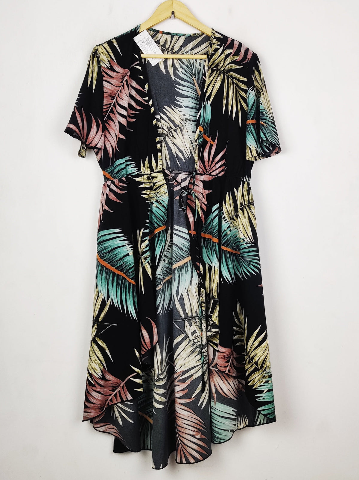 Buy online pre-used pre-loved 100% authentic & Original branded Shein (MF-5062) available in Pakistan. Top international brands avilable.