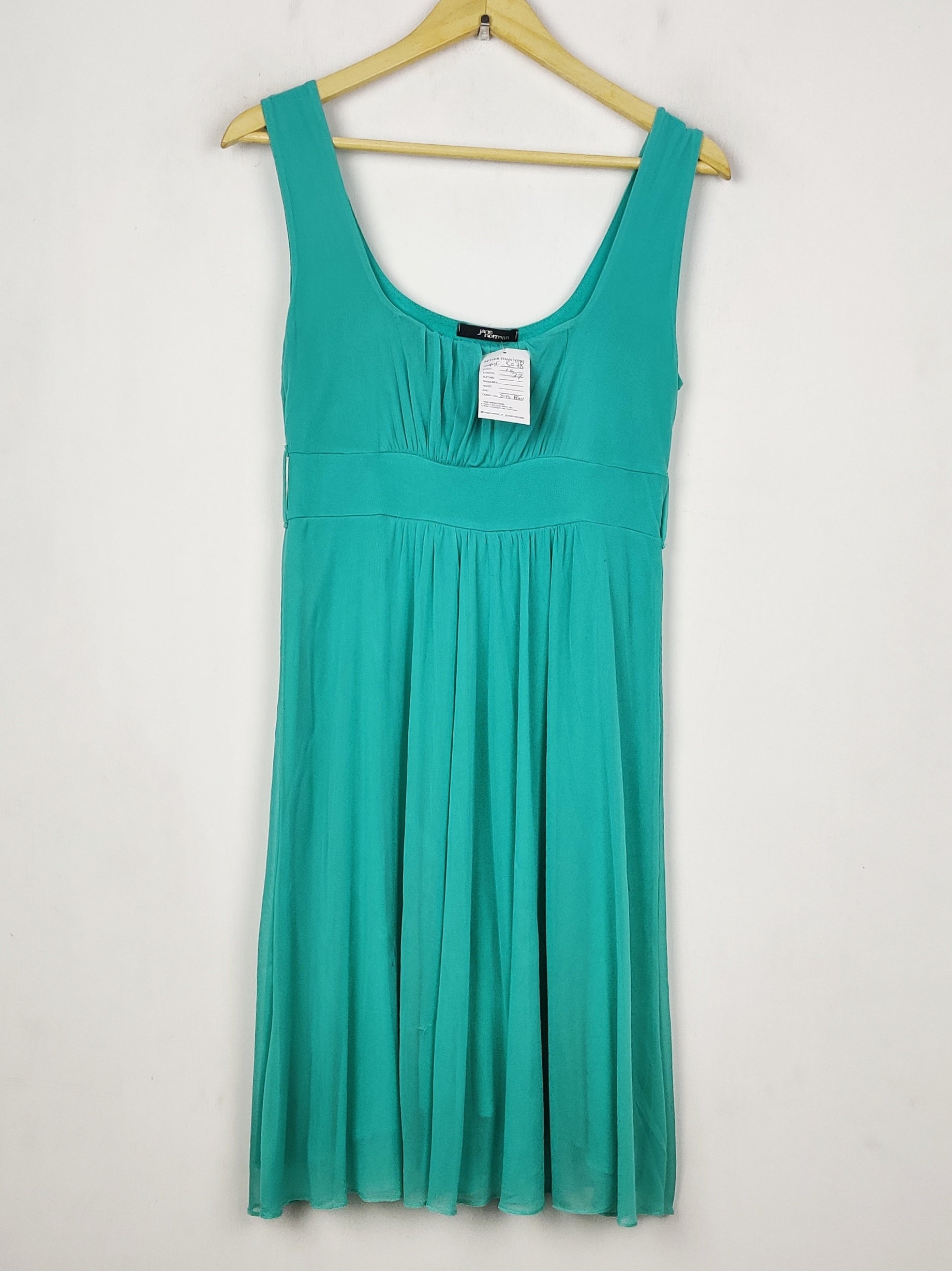 Buy online pre-used pre-loved 100% authentic & Original branded Jane Norman (MF-5078) available in Pakistan. Top international brands avilable.