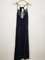 Buy online pre-used pre-loved 100% authentic & Original branded Zara (MF-5087) available in Pakistan. Top international brands avilable.