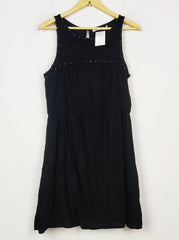 Buy online pre-used pre-loved 100% authentic & Original branded Stradivarius (MF-5124) available in Pakistan. Top international brands avilable.