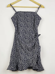 Buy online pre-used pre-loved 100% authentic & Original branded Shein (MF-5192) available in Pakistan. Top international brands avilable.