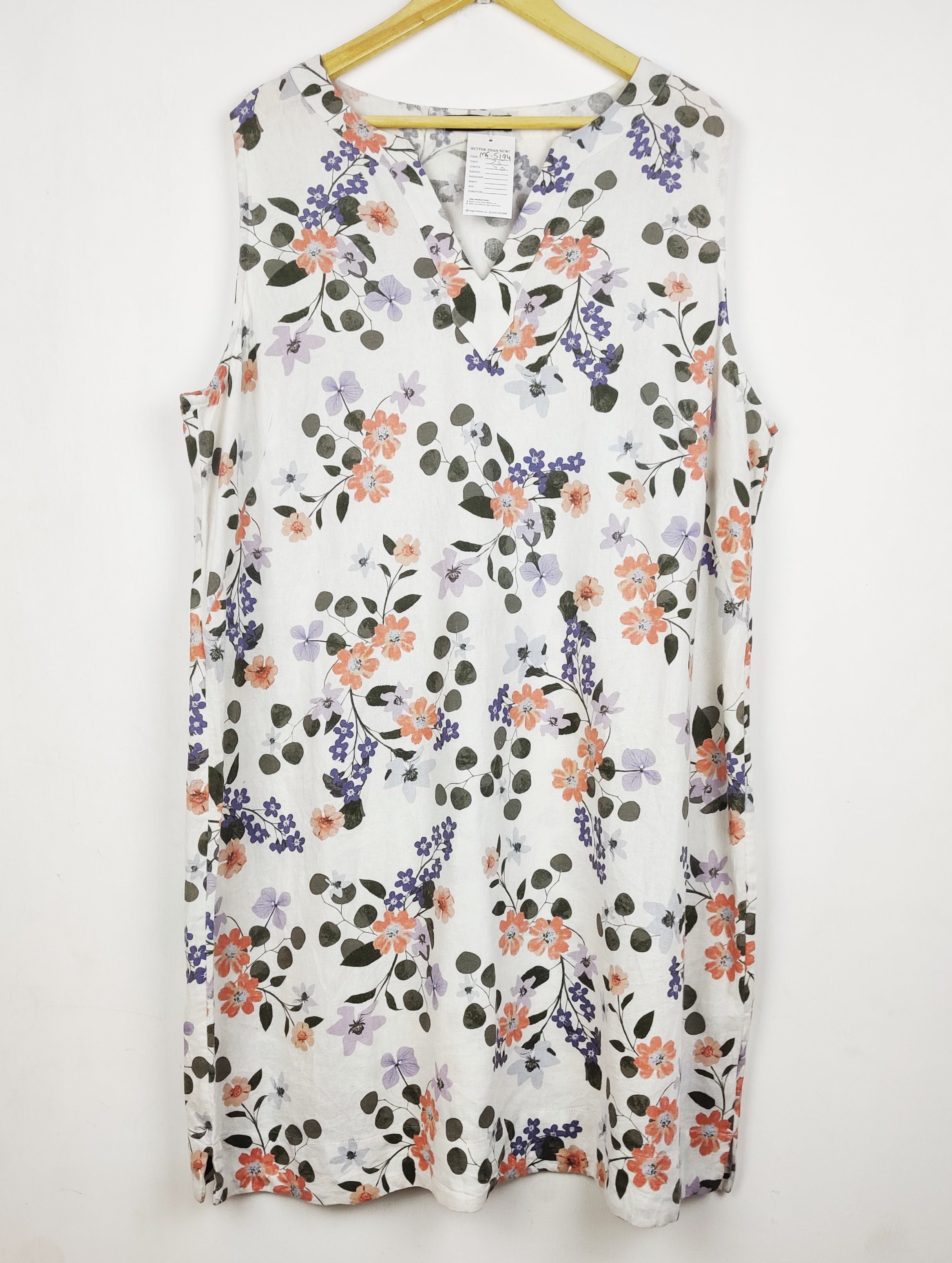 Buy online pre-used pre-loved 100% authentic & Original branded Marks & Spencer (MF-5194) available in Pakistan. Top international brands avilable.