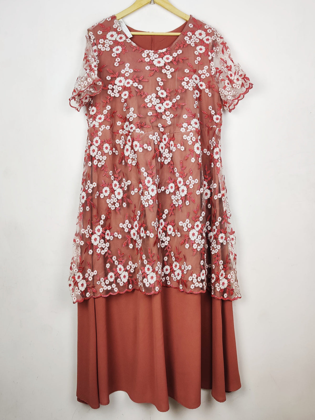 Buy online pre-used pre-loved 100% authentic & Original branded Shein (MF-5259) available in Pakistan. Top international brands avilable.