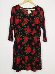 Buy online pre-used pre-loved 100% authentic & Original branded H&M (MF-5263) available in Pakistan. Top international brands avilable.