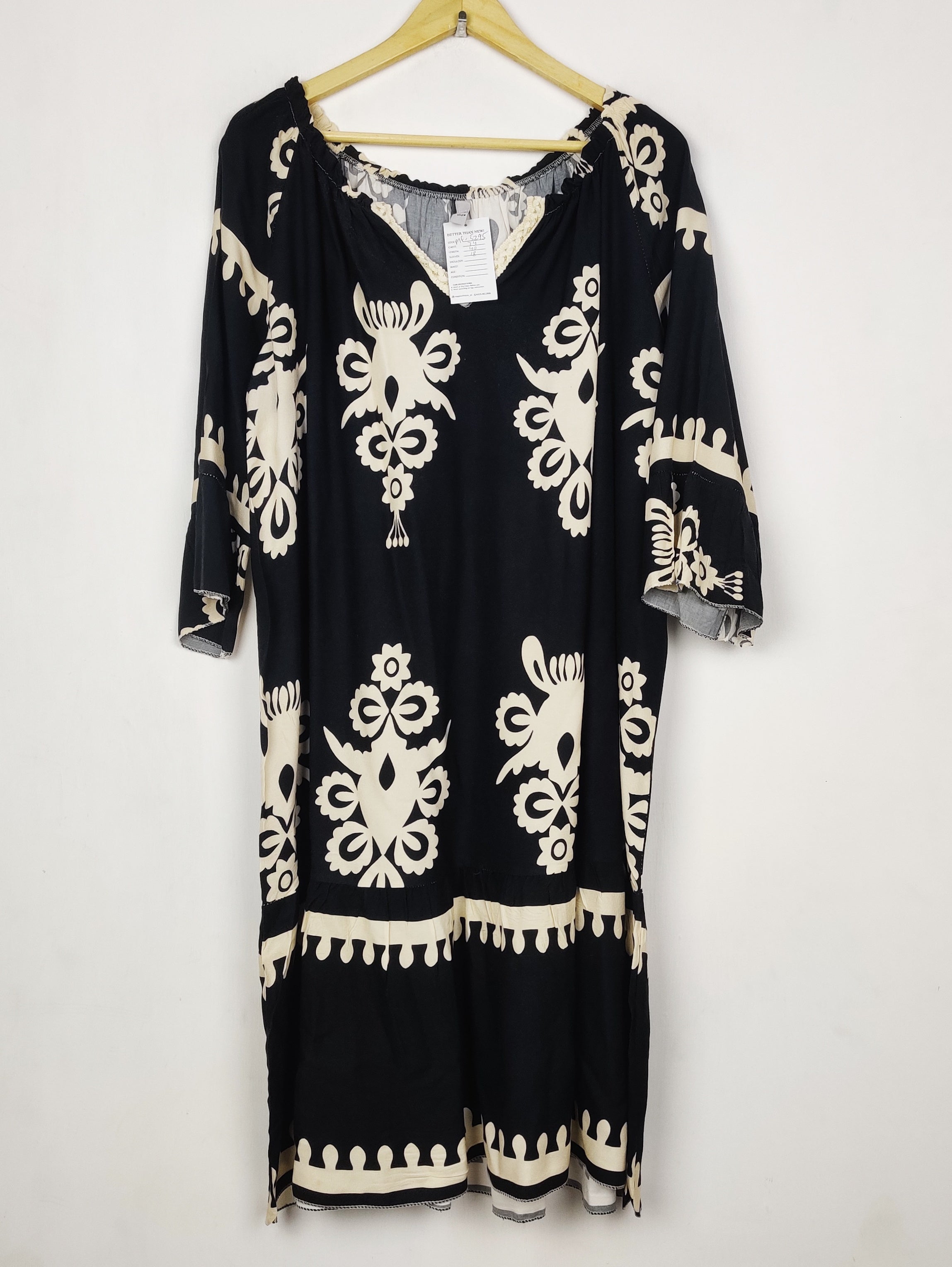 Buy online pre-used pre-loved 100% authentic & Original branded Italian Style (MF-5295) available in Pakistan. Top international brands avilable.