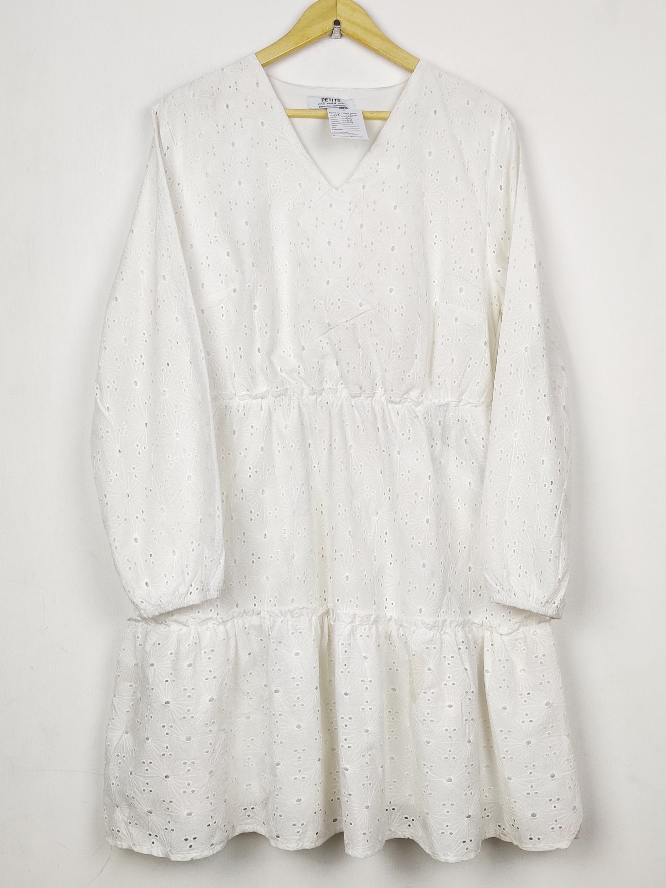 Buy online pre-used pre-loved 100% authentic & Original branded Petite (MF-5300) available in Pakistan. Top international brands avilable.