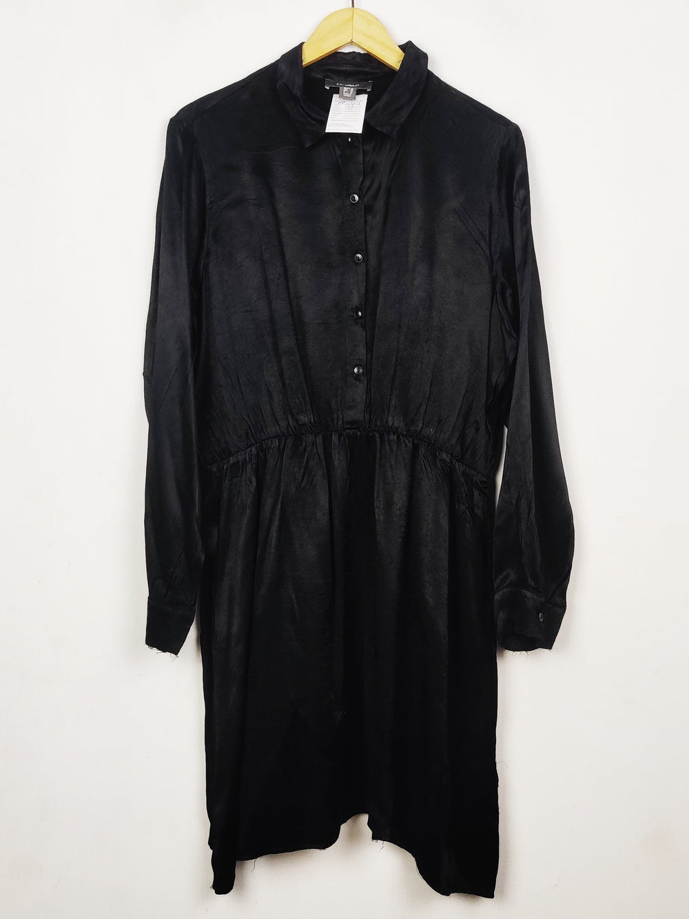 Buy online pre-used pre-loved 100% authentic & Original branded Primark (MF-5327) available in Pakistan. Top international brands avilable.