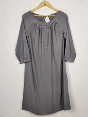 Buy online pre-used pre-loved 100% authentic & Original branded Gap (MF-5333) available in Pakistan. Top international brands avilable.