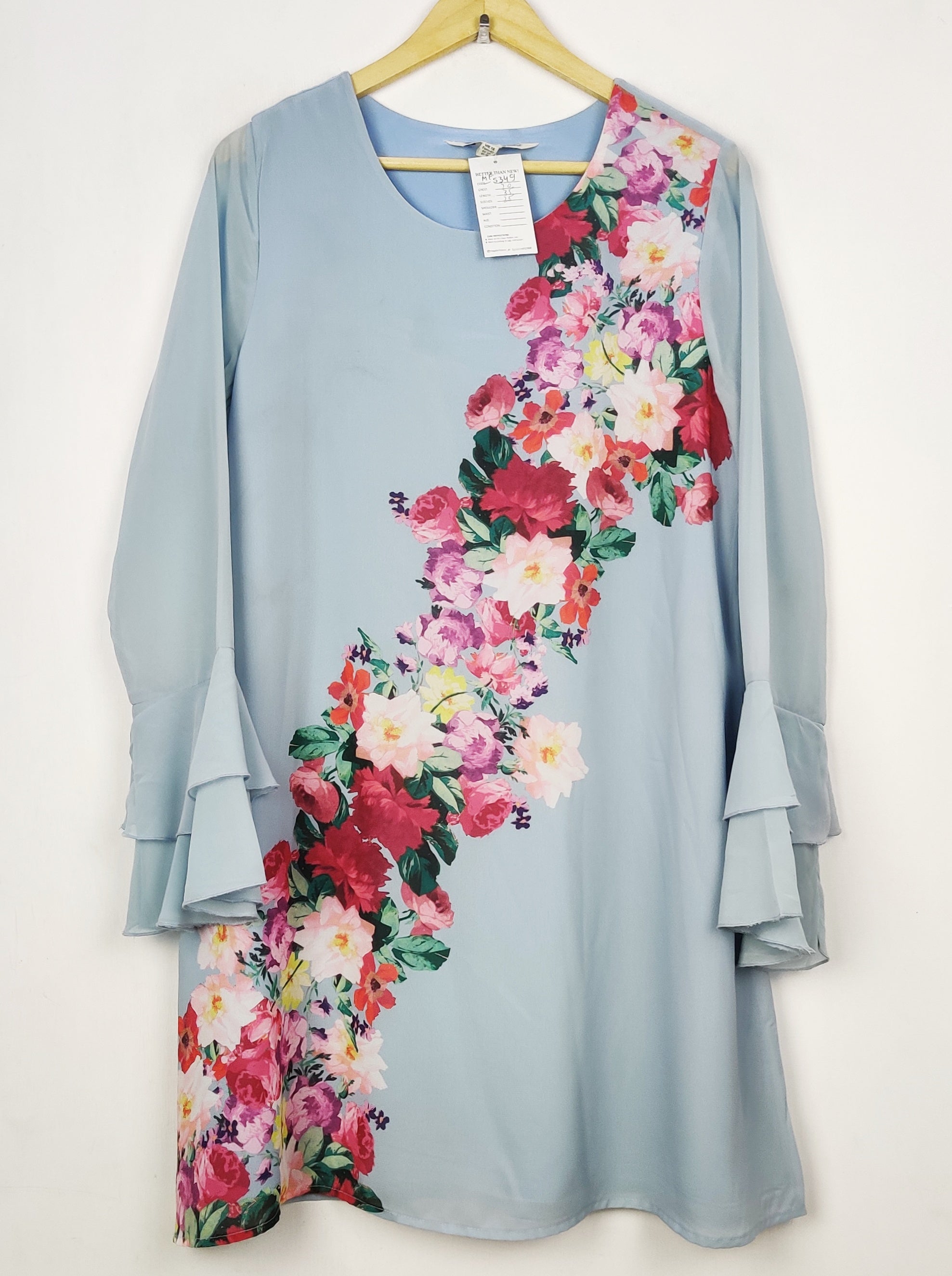 Buy online pre-used pre-loved 100% authentic & Original branded Yumi (MF-5349) available in Pakistan. Top international brands avilable.