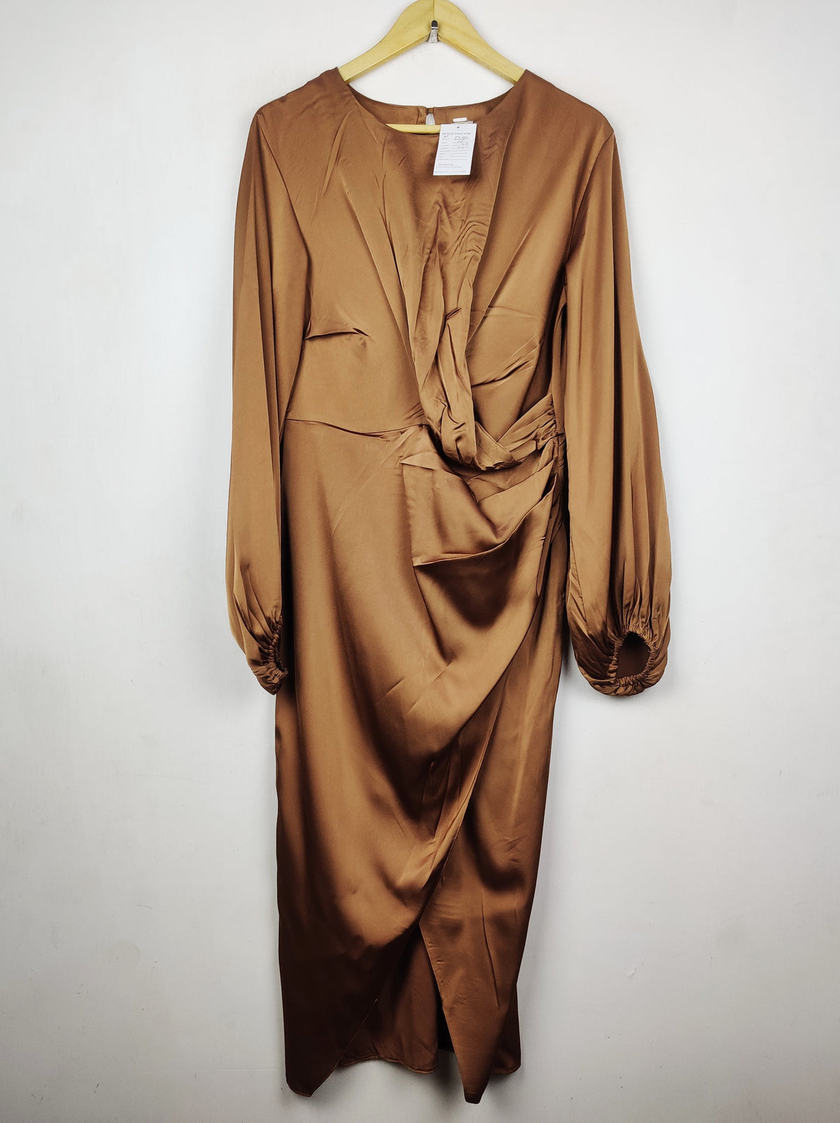 Buy online pre-used pre-loved 100% authentic & Original branded River Island (MF-5389) available in Pakistan. Top international brands avilable.