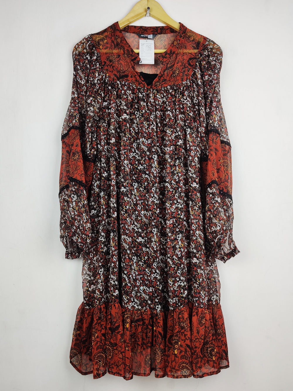 Buy online pre-used pre-loved 100% authentic & Original branded Pep&Co (MF-5441) available in Pakistan. Top international brands avilable.