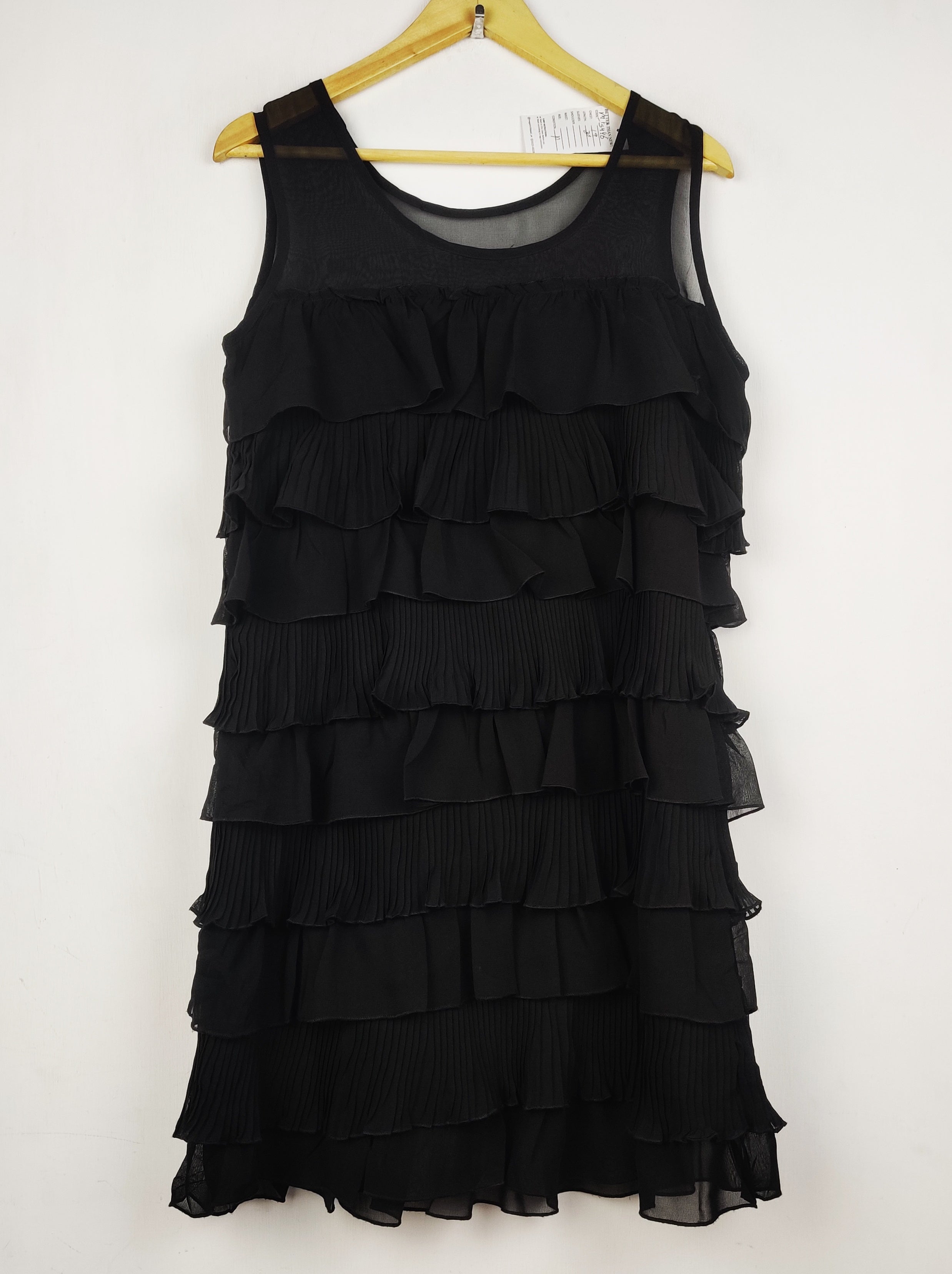 Buy online pre-used pre-loved 100% authentic & Original branded Unknown Brand (MF-5446) available in Pakistan. Top international brands avilable.