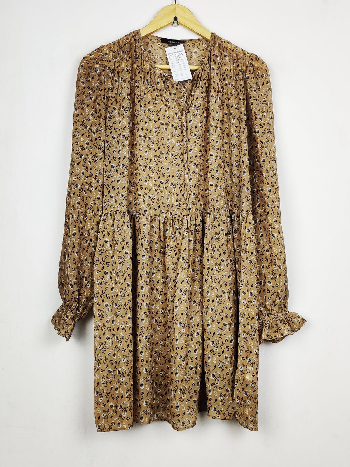 Buy online pre-used pre-loved 100% authentic & Original branded Primark (MF-5523) available in Pakistan. Top international brands avilable.