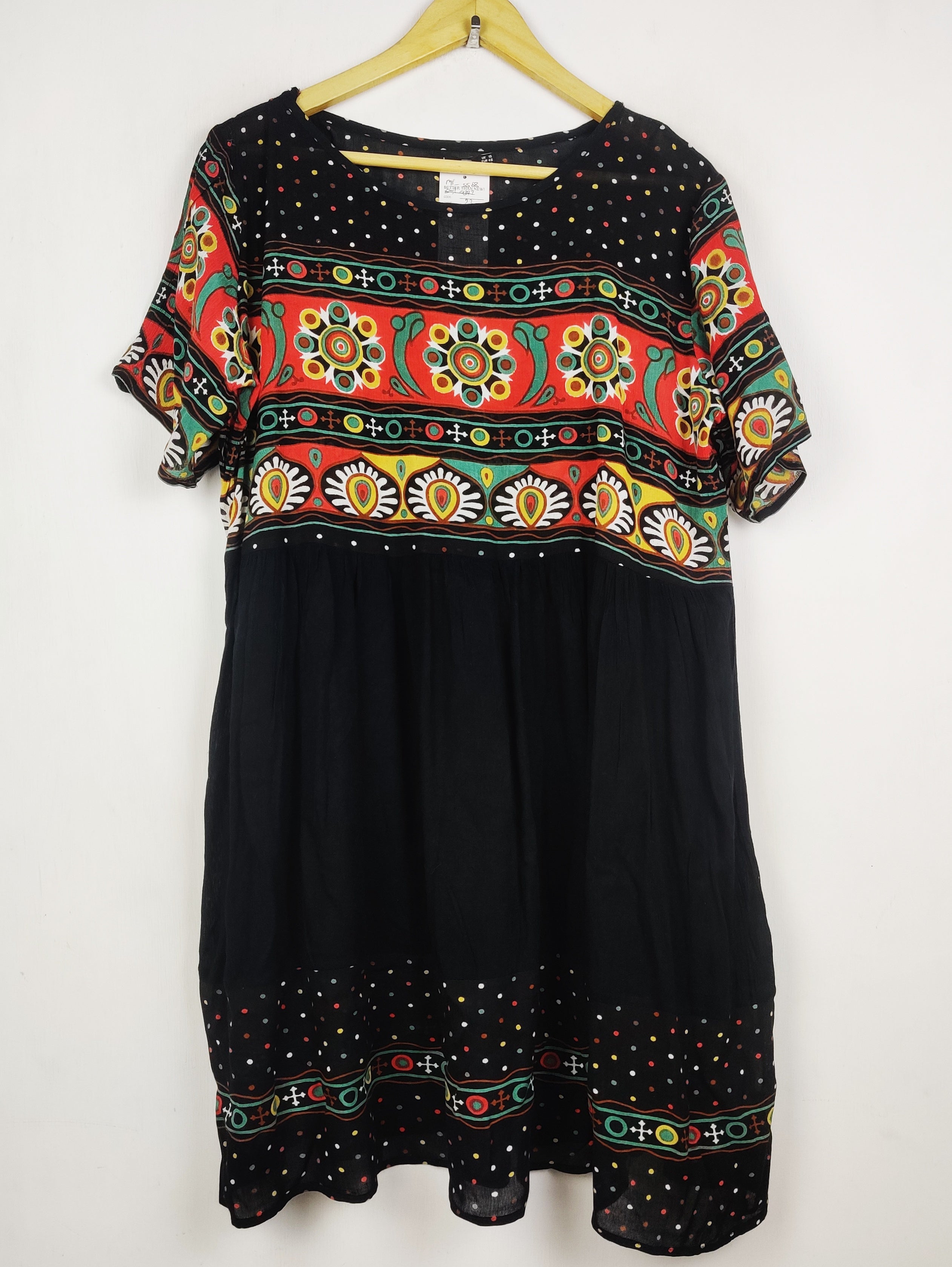 Buy online pre-used pre-loved 100% authentic & Original branded Boohoo (MF-5568) available in Pakistan. Top international brands avilable.