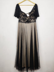 Buy online pre-used pre-loved 100% authentic & Original branded Shein (MF-5587) available in Pakistan. Top international brands avilable.