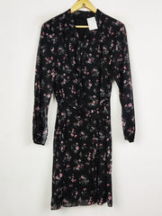 Buy online pre-used pre-loved 100% authentic & Original branded Unknown Brand (MF-5654) available in Pakistan. Top international brands avilable.