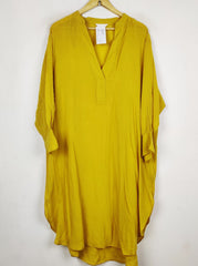 Buy online pre-used pre-loved 100% authentic & Original branded H&M (MF-5660) available in Pakistan. Top international brands avilable.