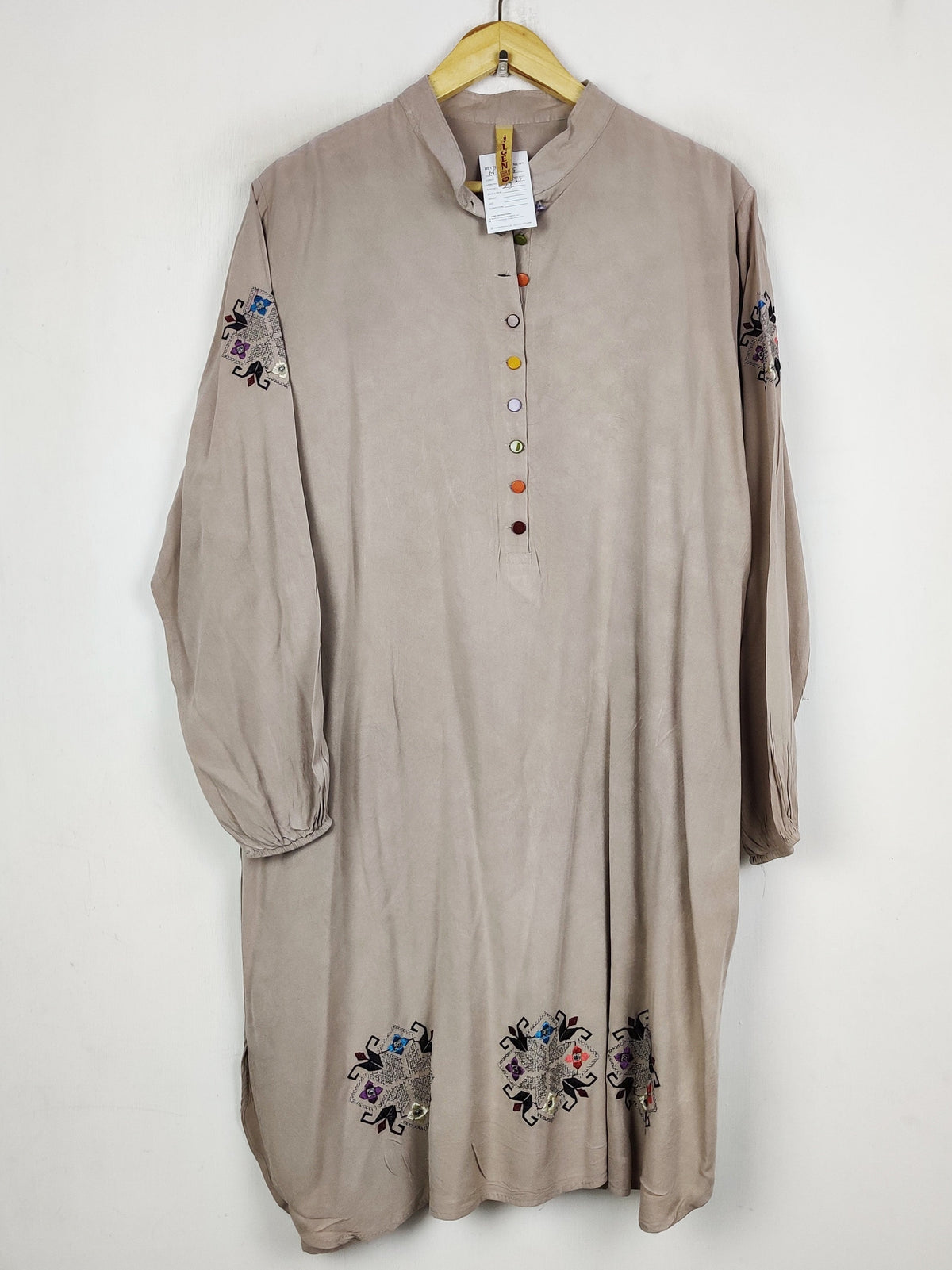 Buy online pre-used pre-loved 100% authentic & Original branded Ilgen (MF-5675) available in Pakistan. Top international brands avilable.