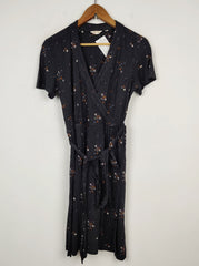 Buy online pre-used pre-loved 100% authentic & Original branded Fat Face (MF-570) available in Pakistan. Top international brands avilable.