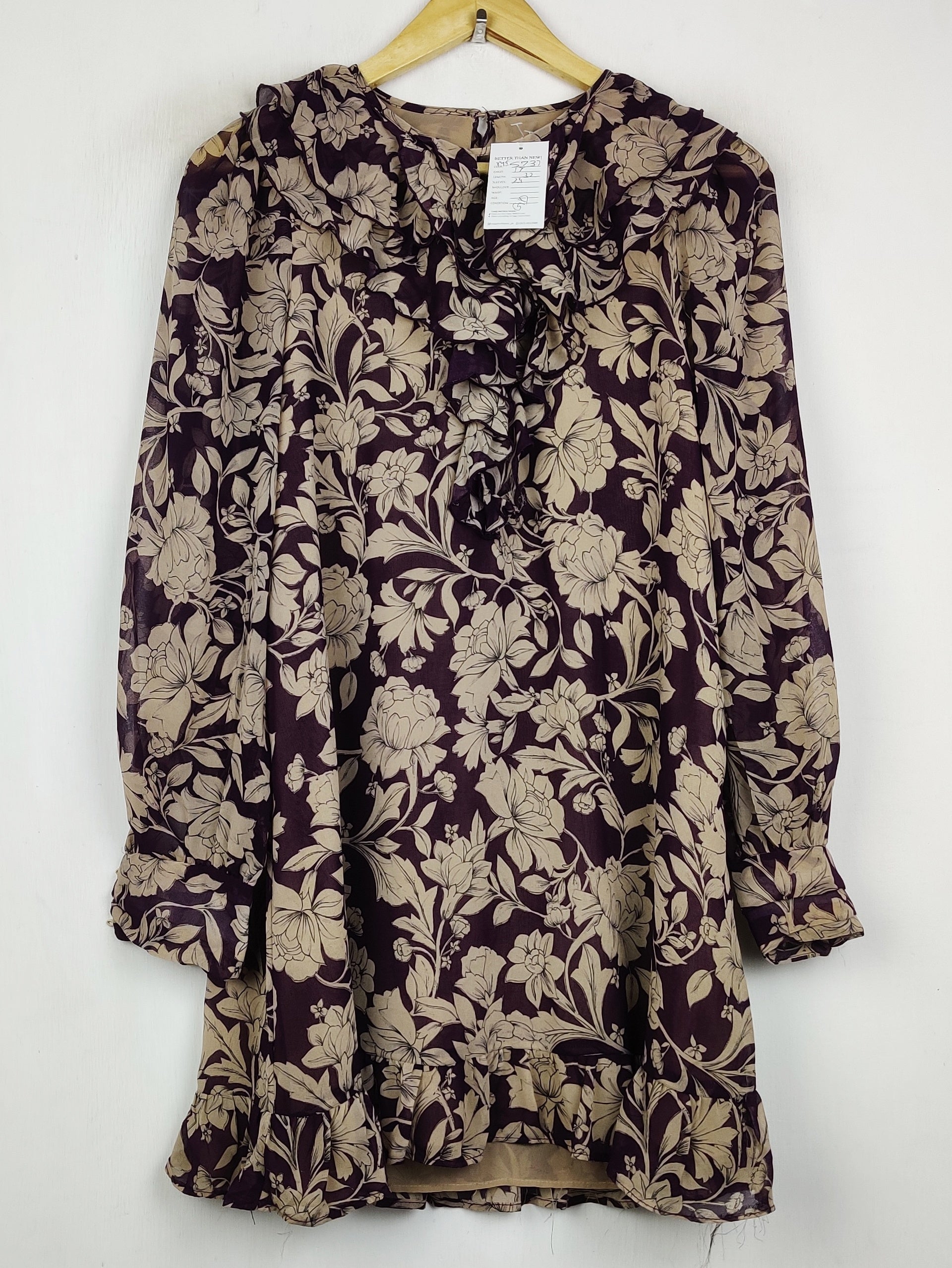 Buy online pre-used pre-loved 100% authentic & Original branded Zara (MF-5737) available in Pakistan. Top international brands avilable.