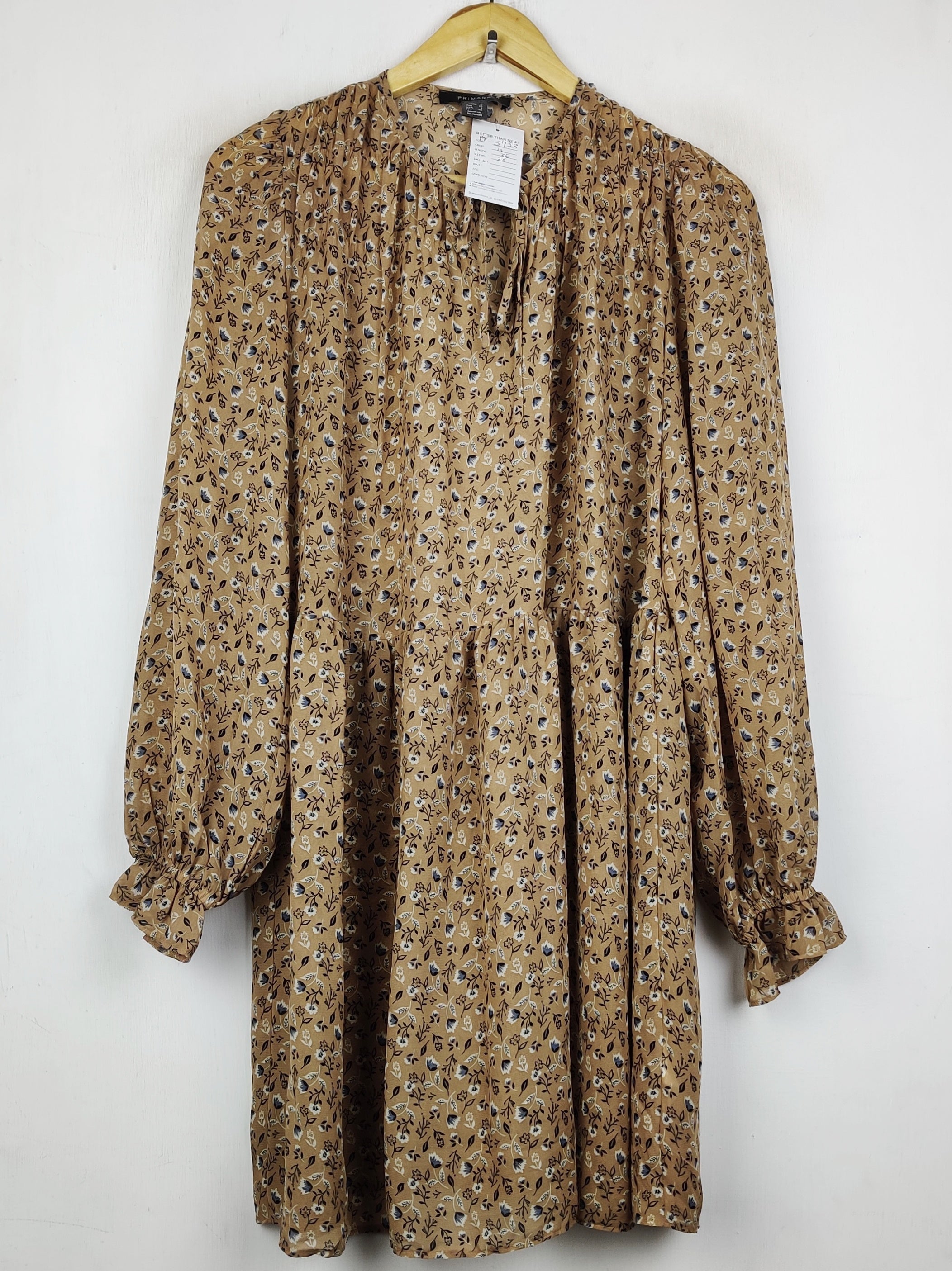 Buy online pre-used pre-loved 100% authentic & Original branded Primark (MF-5753) available in Pakistan. Top international brands avilable.