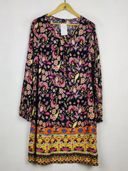 Buy online pre-used pre-loved 100% authentic & Original branded Shein (MF-5782) available in Pakistan. Top international brands avilable.