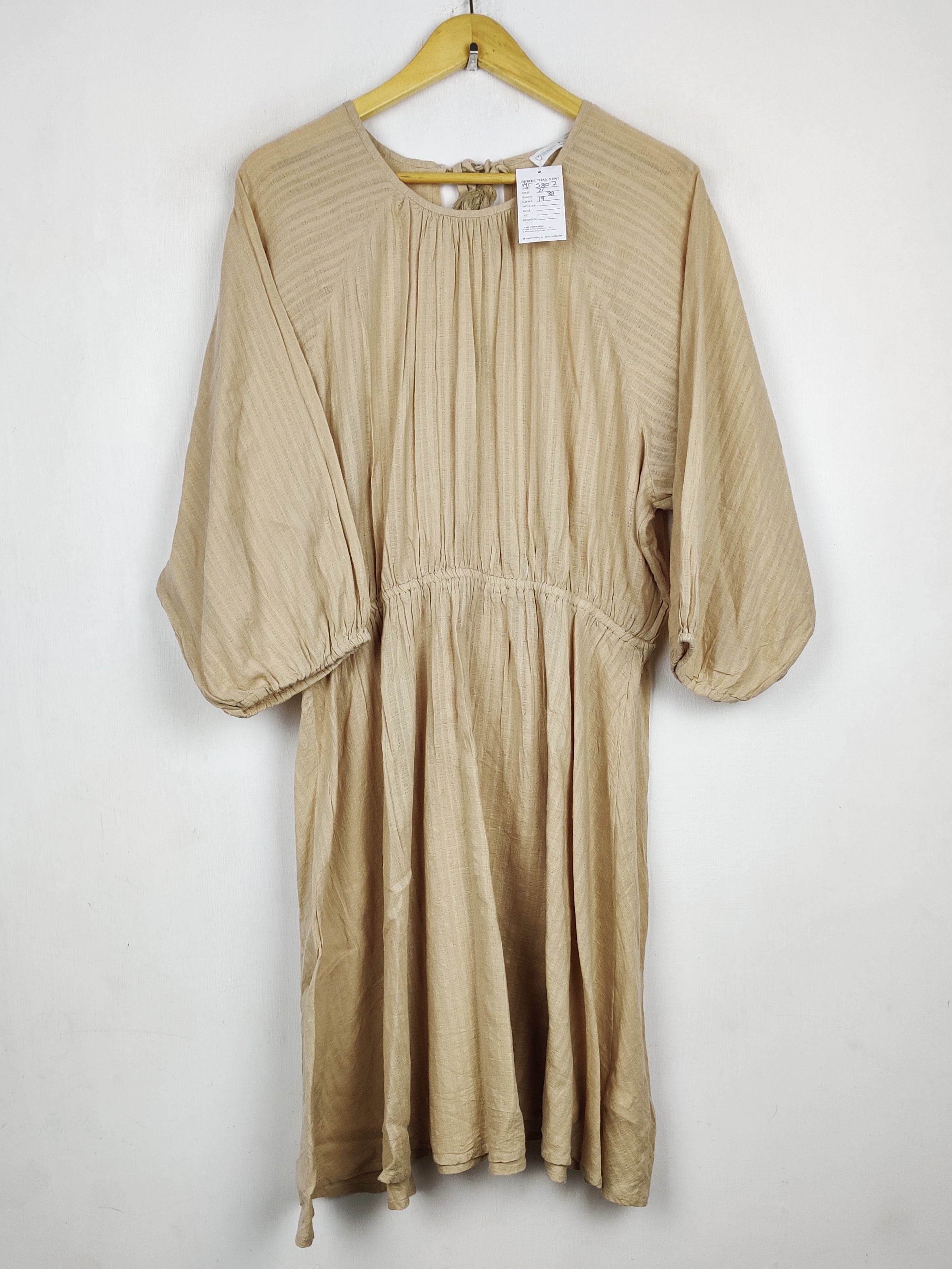 Buy online pre-used pre-loved 100% authentic & Original branded Primark (MF-5802) available in Pakistan. Top international brands avilable.
